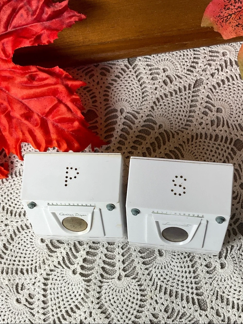 Vintage Westinghouse Washer & Dryer Salt & Pepper Shakers MCM Laundry Twins